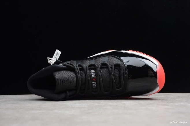Jordan (2012) Retro Air 11 Bred 378037-010 0710